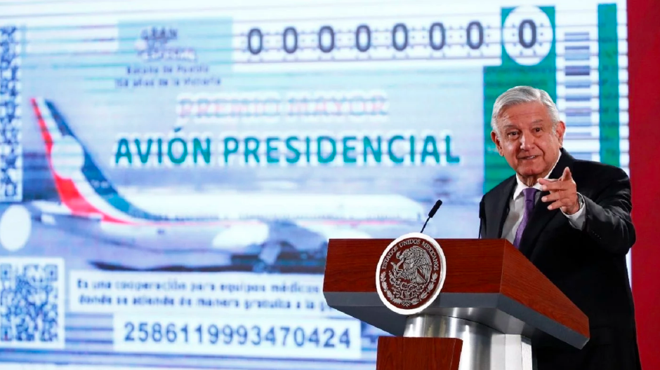 AMLO pedirá a empresas que vendan 4 millones de cachitos del avión presidencial