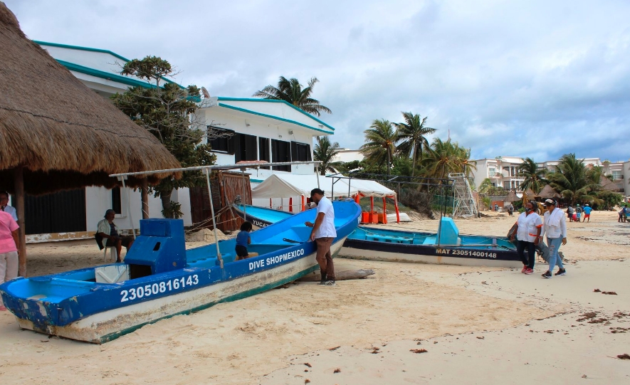 Playa del Carmen: Deja tormenta tropical cinco embarcaciones afectadas