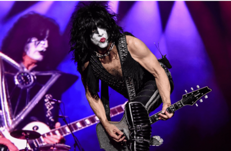 Kiss comparte «I Was Made For Lovin’ You», de su próximo disco en vivo, ‘Off the Soundboard: Tokyo 2001’