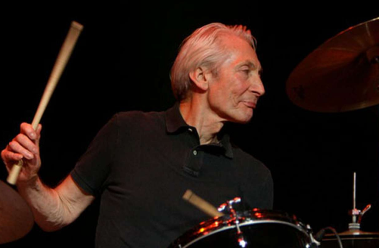 Falleció Charlie Watts baterista de los Rolling Stones