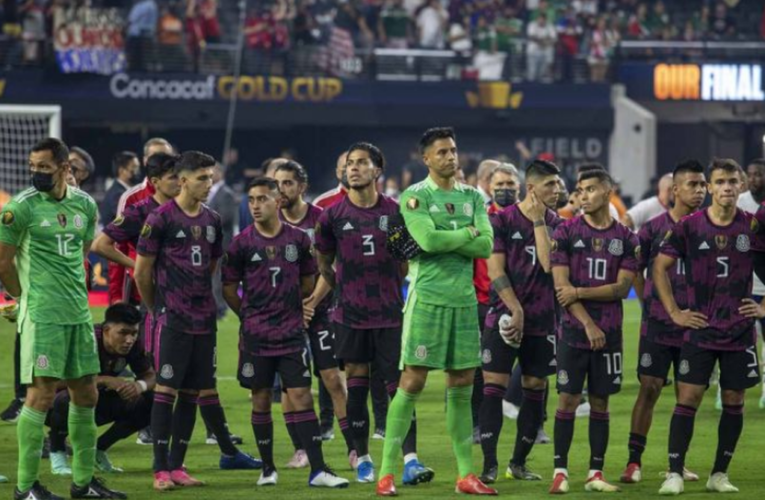 FIFA reduce castigo a México