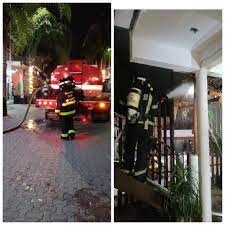 Se incendia palapa en el hotel en la Quinta Avenida de Playa del Carmen