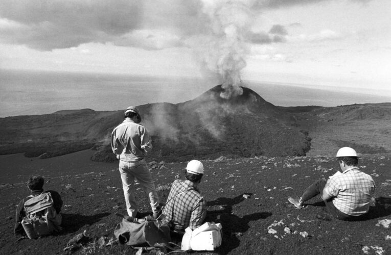 Un día como hoy pero de 1971, en La Palma, entra en erupción el volcán Teneguía