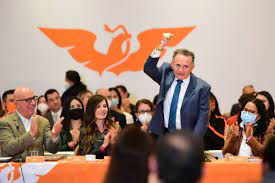 Entre reclamos de morenistas, Senado aprueba licencia a José Luis Pech, candidato a Quintana Roo