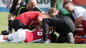 El Ajax indemniza con 7,8 millones a la familia Nouri: su futbolista sufrió daños cerebrales durante un partido