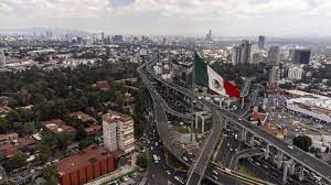 Economía de México avanza 0.9 por ciento en tercer trimestre de 2022
