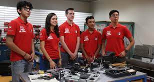 Estudiantes de secundaria representarán a México en concurso internacional de robótica