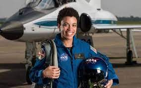 La primera mujer negra ya está en la Estación Espacial Internacional