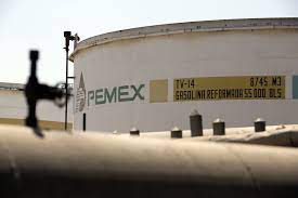 Producción de gasolinas México; la refinación no alcanza la meta