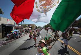 Más que un desfile del día de la independencia de México. La celebración del orgullo cultural en el Este de Los Ángeles
