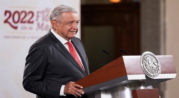 López Obrador reitera convocatoria a marcha popular en México