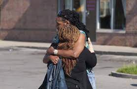 La misa por las víctimas de la masacre de Buffalo se convierte en un grito contra el racismo