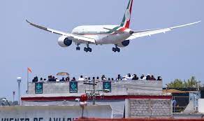 México: AMLO analiza crear una aerolínea pública que podría llamarse «Mexicana»