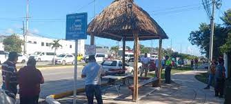 Se reubica el paradero de la ruta Tulum-Playa del Carmen