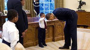 Barack Obama se reencuentra con el niño de su foto favorita en la Casa Blanca
