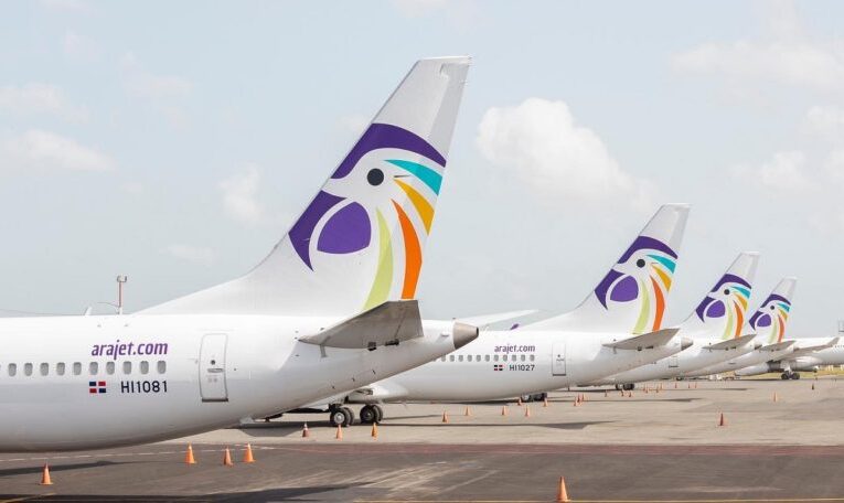 Aerolínea dominicana Arajet pospone aterrizaje en México y explora nuevas rutas