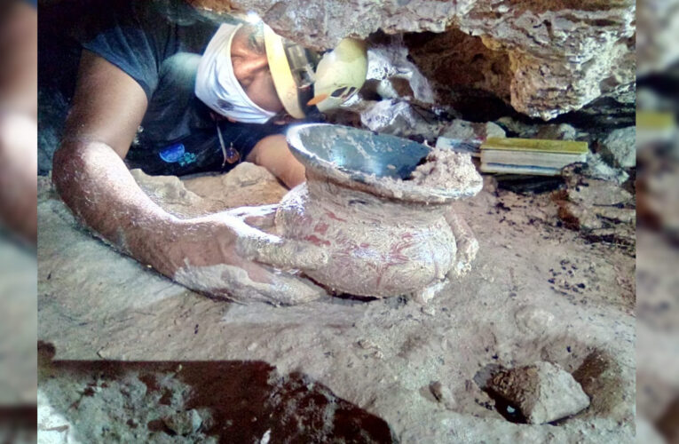 INAH halló tesoro maya en cueva de Playa del Carmen