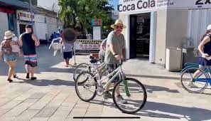 Despejan ciclovías y rampas en Playa del Carmen