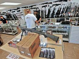 Vendedores de armas en Arizona buscan desestimar demanda de México