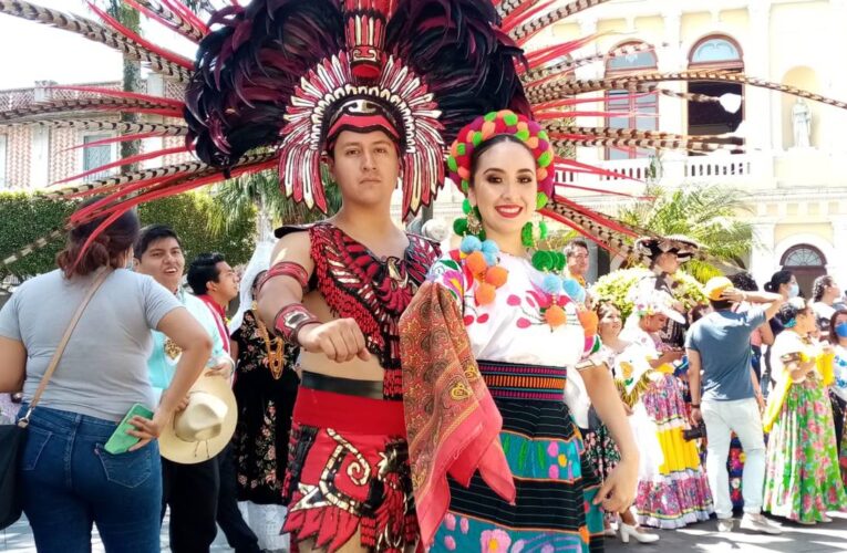 ¡Orizaba se llena de color! Bailarines se despiden del Festival Internacional del Folklore
