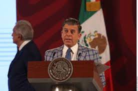 Gobierno de México exhibe a funcionarios que ganan más que el presidente
