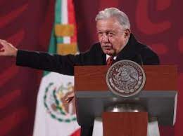 López Obrador pide investigar “a fondo” ataque a famoso periodista en México