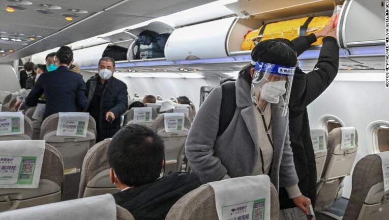 China levanta restricciones a viajeros internacionales