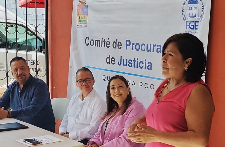 Encabeza el Fiscal General, Óscar Montes de Oca, integración del Comité de Procuración de Justicia de la Supermanzana 22, en Cancún