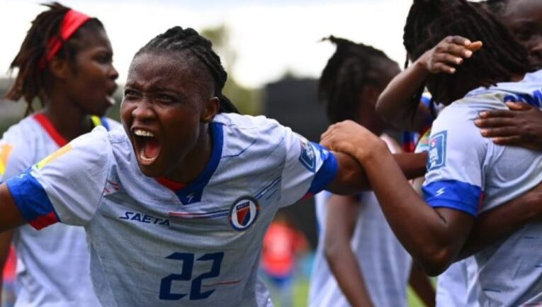 Haití da la campanada y se mete al Mundial de Futbol Femenil