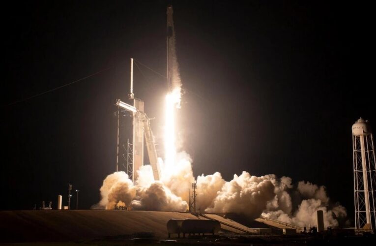 NASA Lanza Misión Crew-6 a la EEI en Nave de SpaceX