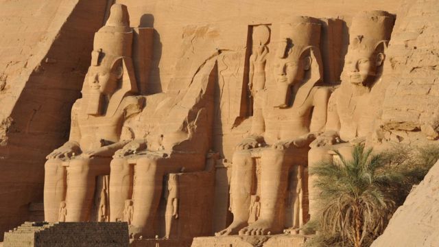 Hallan en Egipto más de 2 mil cabezas de carnero momificadas en un templo del faraón Ramsés II