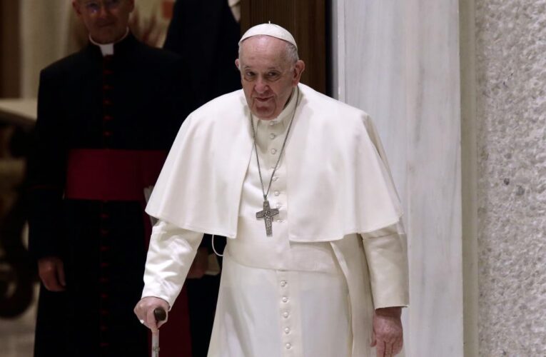 Papa Francisco pide rezar por migrantes muertos en incendio de Ciudad Juárez