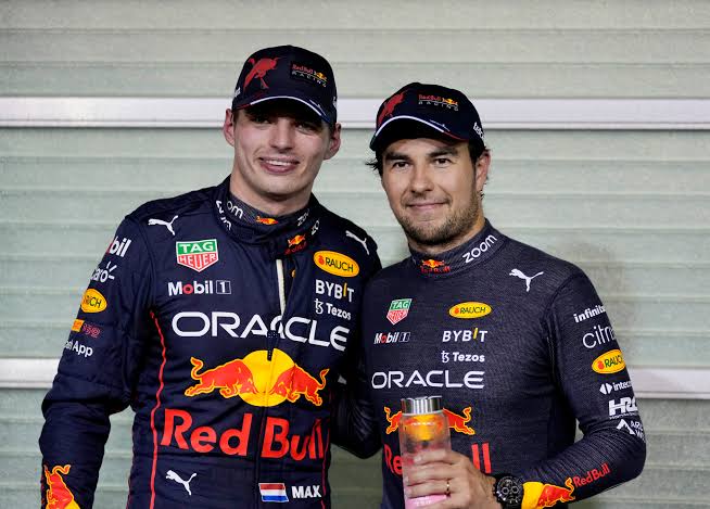‘Checo’ Pérez agradece tener a Max Verstappen de compañero