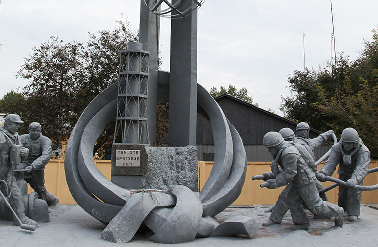 Homenaje a las víctimas de Chernóbil