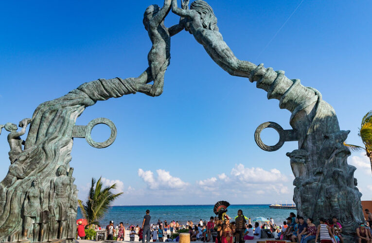 Festejan 121 años de fundación de Playa del Carmen