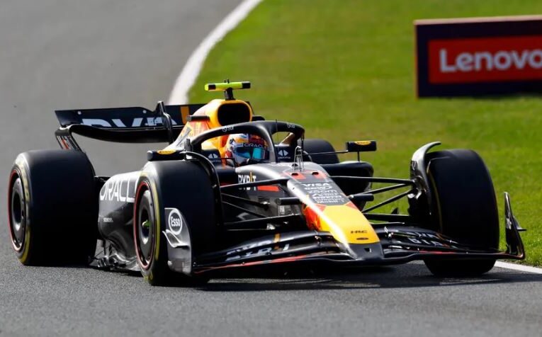 Checo’ Pérez sufre con su Red Bull y termina fuera del top 10 en primeras prácticas del GP de Países Bajos