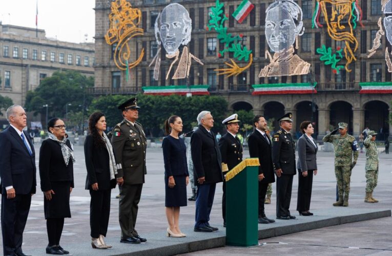 López Obrador encabeza ceremonia en memoria de víctimas de sismos (Video)