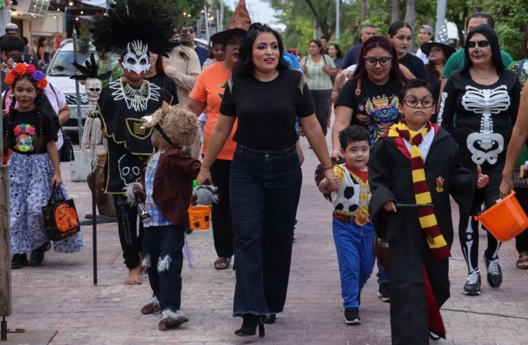 Clausuran, con una fiiesta de Halloween, los festejos de Janal Pixan y Día de Muertos 2024 en Puerto Morelos