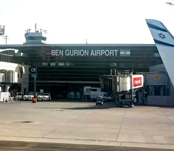 Varias aerolíneas suspenden vuelos a Tel Aviv tras ataque