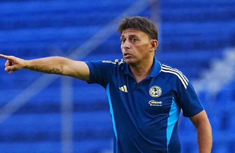 Ángel Villacampa ve con emoción el próximo clásico de América Femenil: “Va a estar duro”