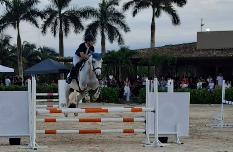 Destacan jinetes de Quintana Roo en la Gran Final del Circuito Estatal Ecuestre