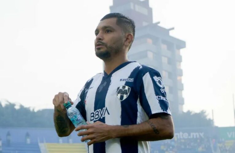 ‘Tecatito’ Corona, el único descartado de Rayados para enfrentar a Toluca