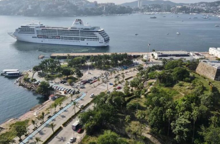 “Acapulco está de pie”: Claudia Sheinbaum invita a la población a visitar este destino turístico