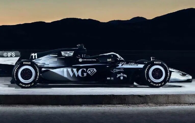 Checo Pérez y Cadillac presentan su primer monoplaza para Fórmula 1: el CA01