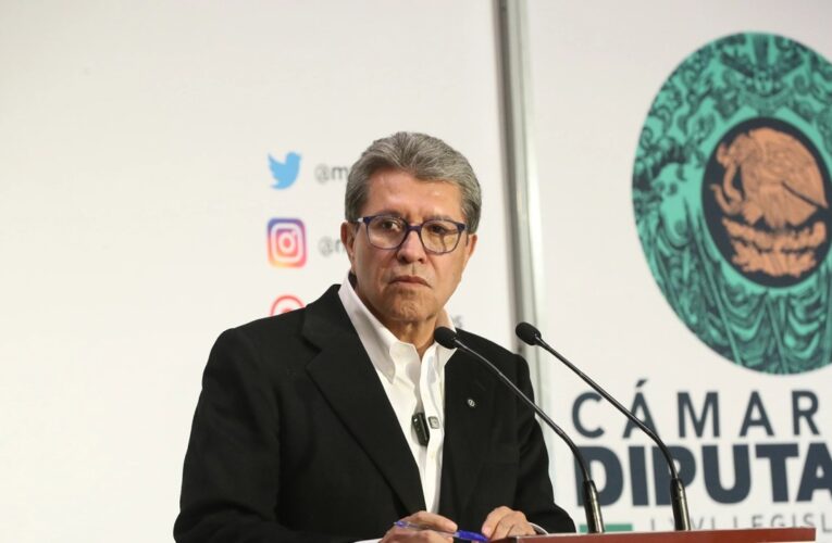 Ricardo Monreal descarta aprobar en fast track la reforma para reducir la jornada laboral a 40 horas