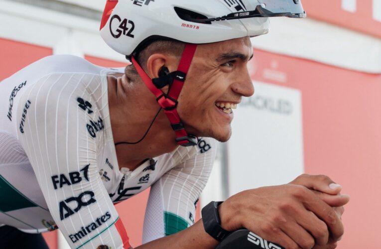 Isaac del Toro consigue el triunfo en la primera etapa del UAE Tour 2026
