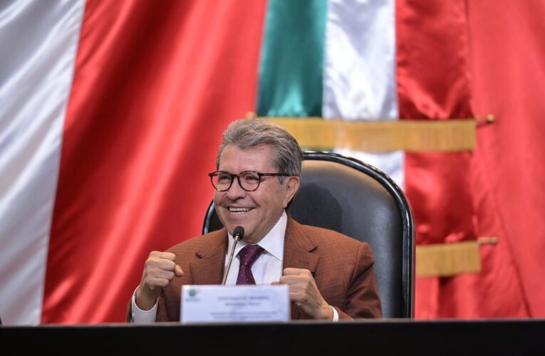 Ricardo Monreal propondrá reforma constitucional para castigar como delito grave el tráfico ilegal de armas