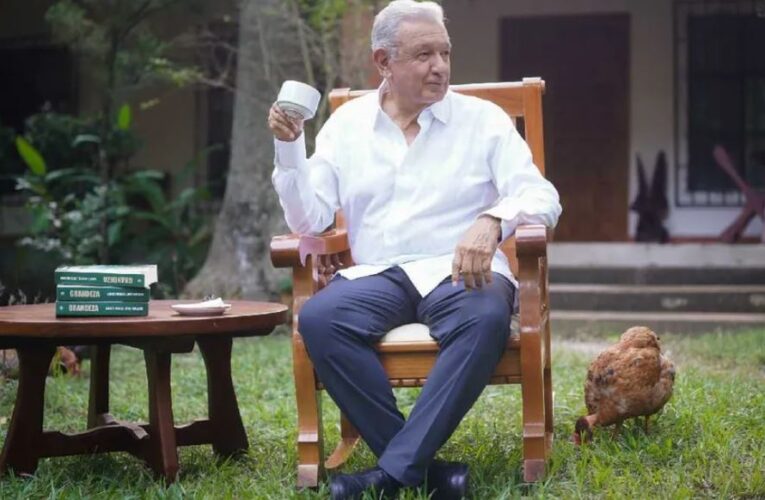 AMLO no está internado en el Hospital Central Militar