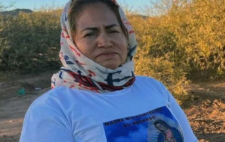 Ceci Flores encuentra restos de su hijo en Hermosillo tras años de búsqueda: “Vamos a casa, hijo”