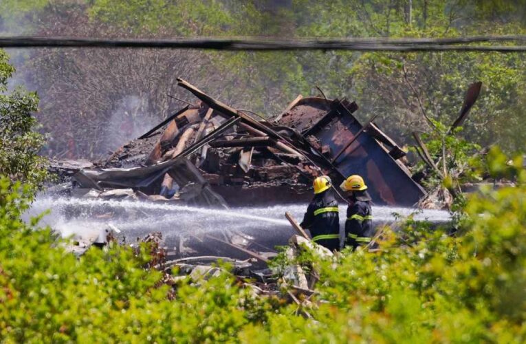 Suman 37 personas muertas por explosión en fábrica de fuegos artificiales en China